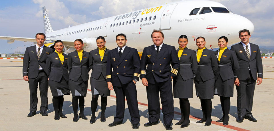 vueling crew