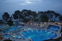 barut-kemer-resort-bazen